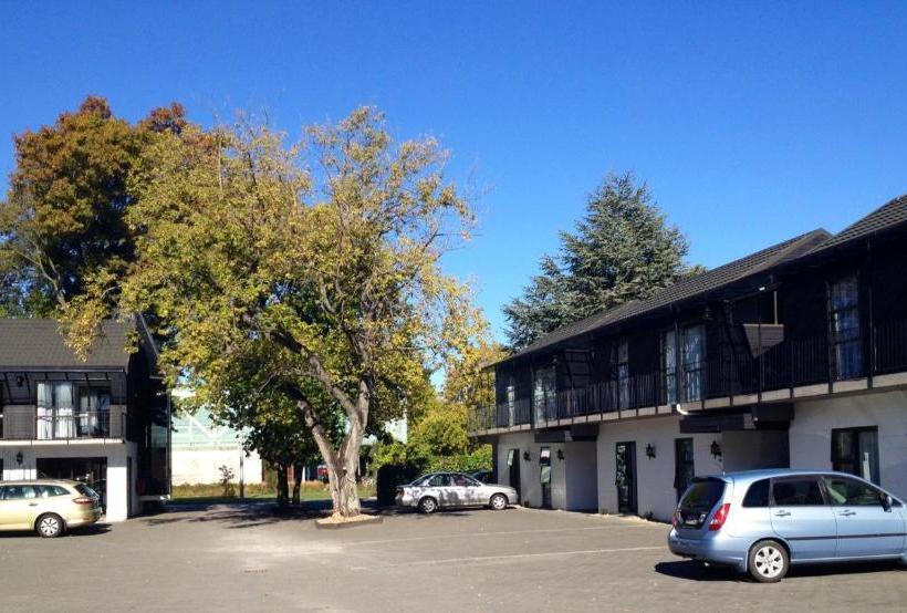 هتل Academy Motor Lodge