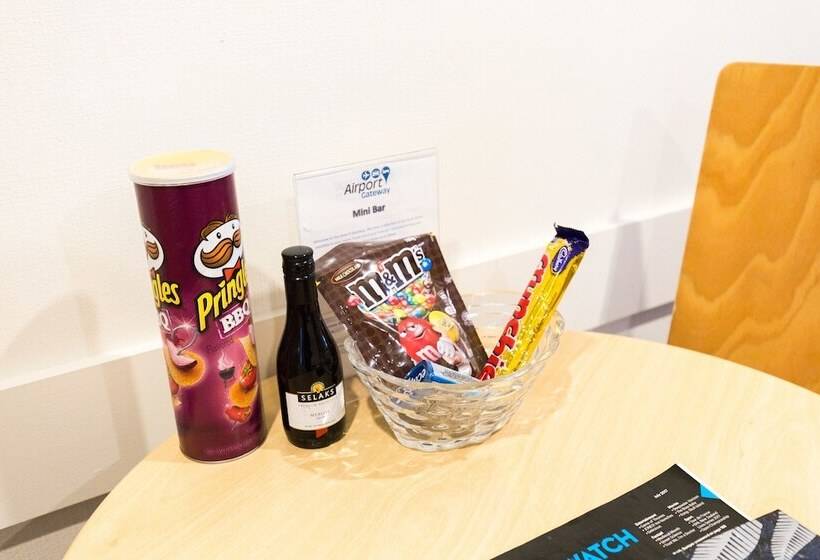 هتل Airport Gateway Motor Lodge