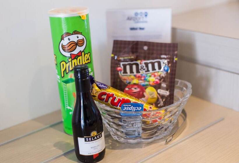 هتل Airport Gateway Motor Lodge