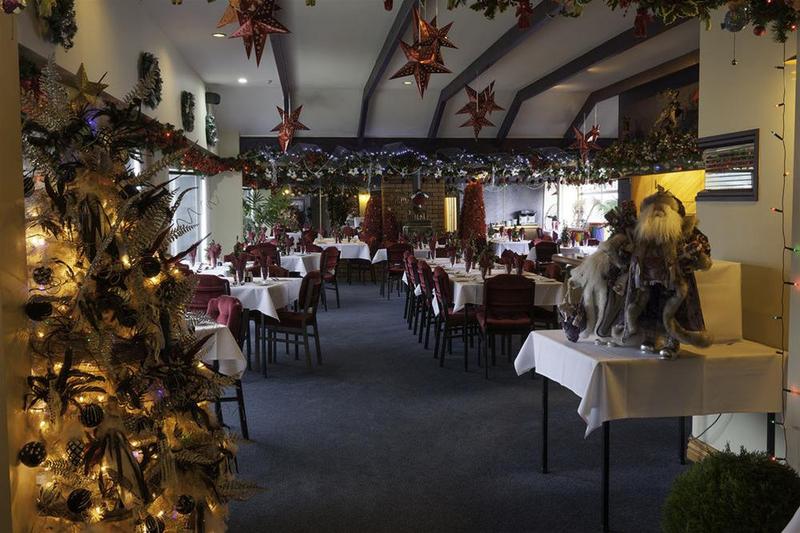 هتل Beachcomber Inn Picton