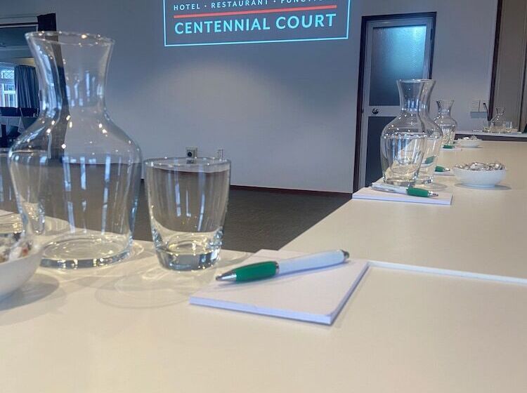 هتل Centennial Court