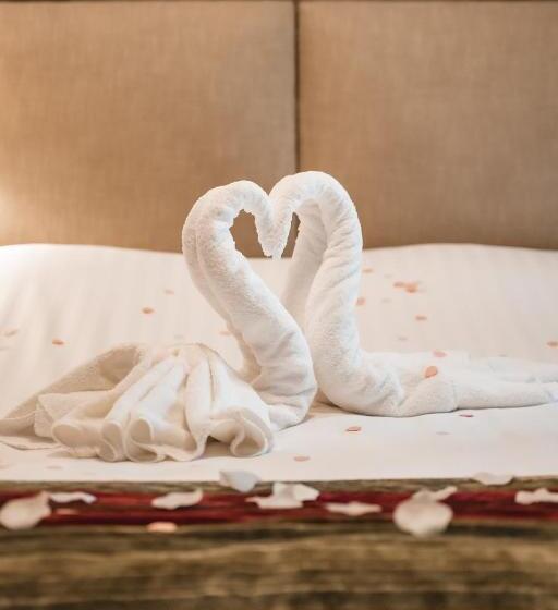 호텔 De Lunterse Boer