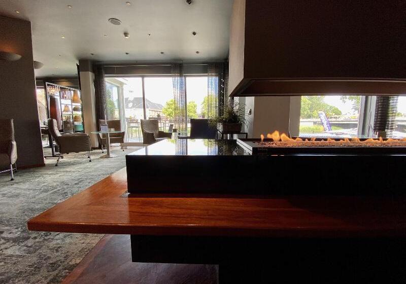 De Zon Hotel & Restaurant By Flow