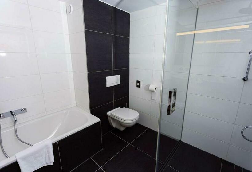Hotel Doubletree By Hilton Royal Parc Soestduinen