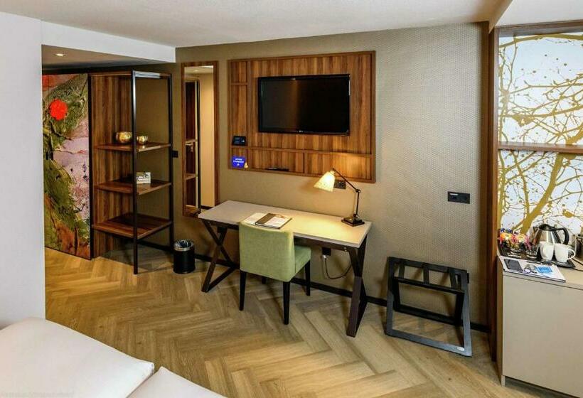 ホテル Doubletree By Hilton Royal Parc Soestduinen