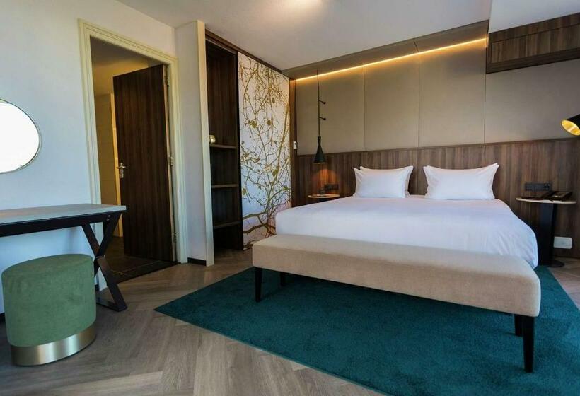 ホテル Doubletree By Hilton Royal Parc Soestduinen