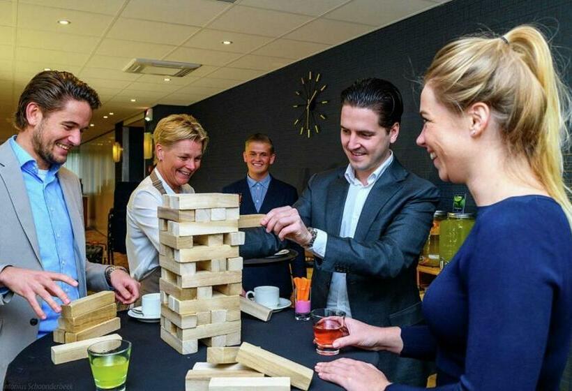 ホテル Doubletree By Hilton Royal Parc Soestduinen