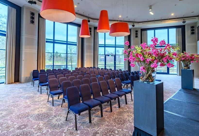 ホテル Doubletree By Hilton Royal Parc Soestduinen