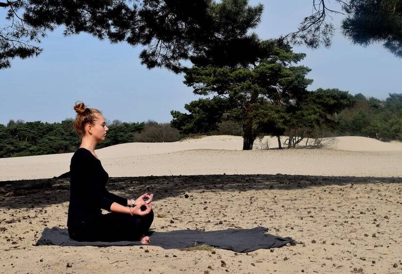 ホテル Doubletree By Hilton Royal Parc Soestduinen