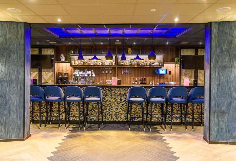 ホテル Doubletree By Hilton Royal Parc Soestduinen