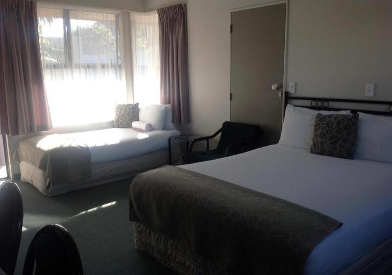 ホテル Durham Court Motor Inn