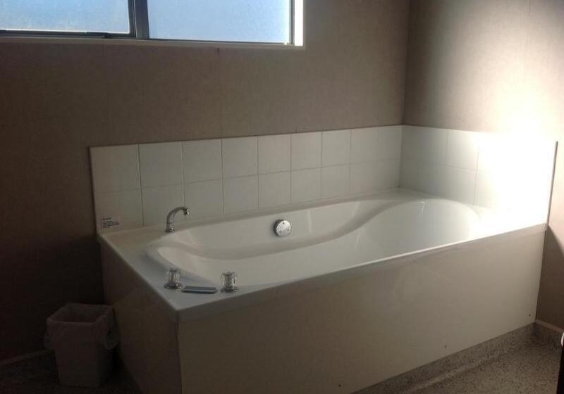 ホテル Durham Court Motor Inn