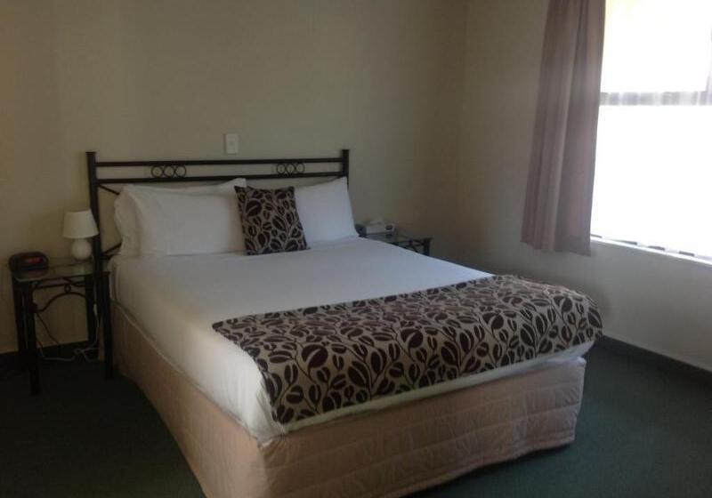 ホテル Durham Court Motor Inn