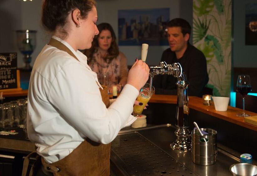 Grand Hotel Amstelveen