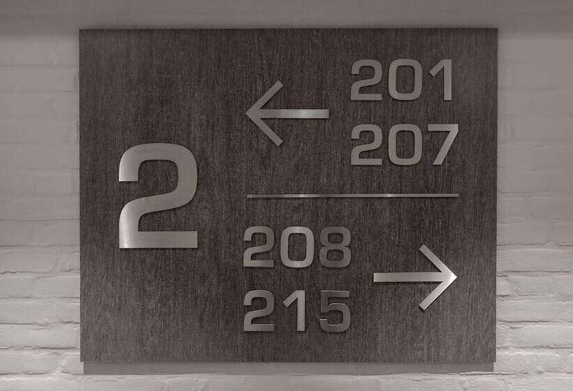 Отель Ibis Styles Den Haag Scheveningen