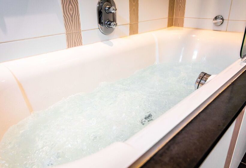 호텔 Kasteel De Vanenburg