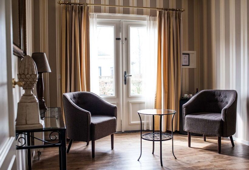 호텔 Kasteel De Vanenburg