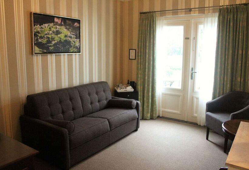 호텔 Kasteel De Vanenburg