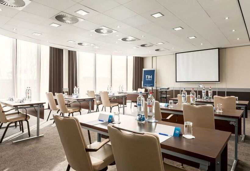 בית מלון כפרי NH Amsterdam Schiphol Airport