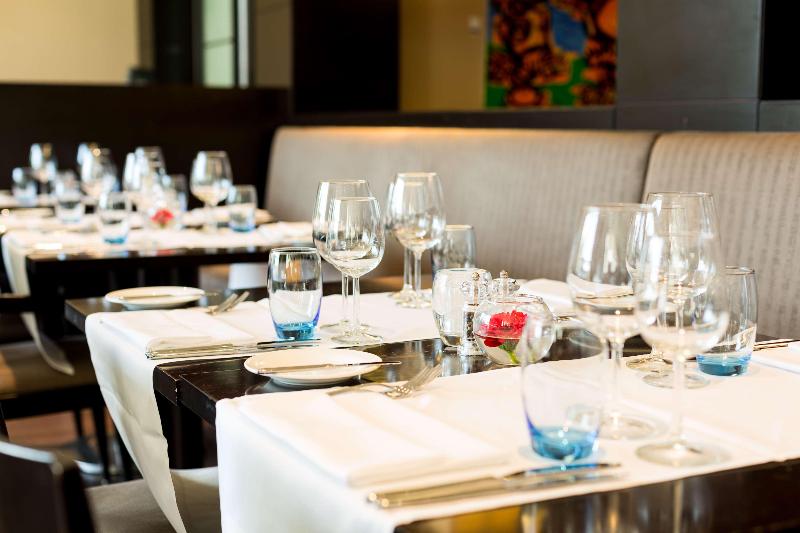 בית מלון כפרי NH Amsterdam Schiphol Airport