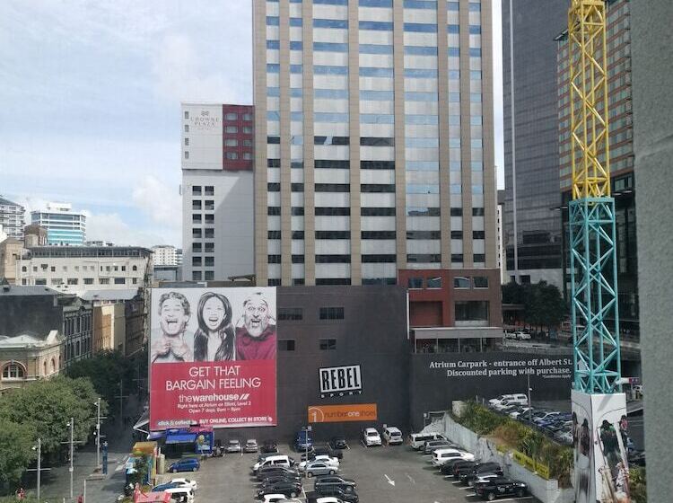 President Hotel Auckland