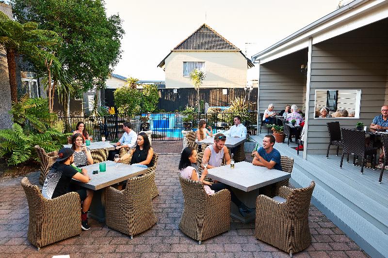 Отель Prince S Gate