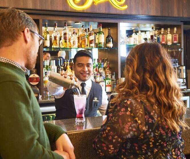 Отель Prince S Gate