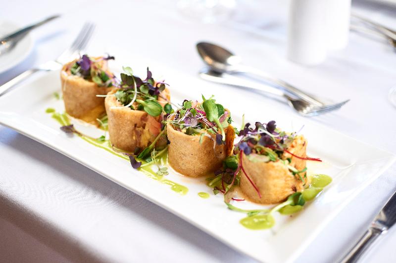 Отель Prince S Gate