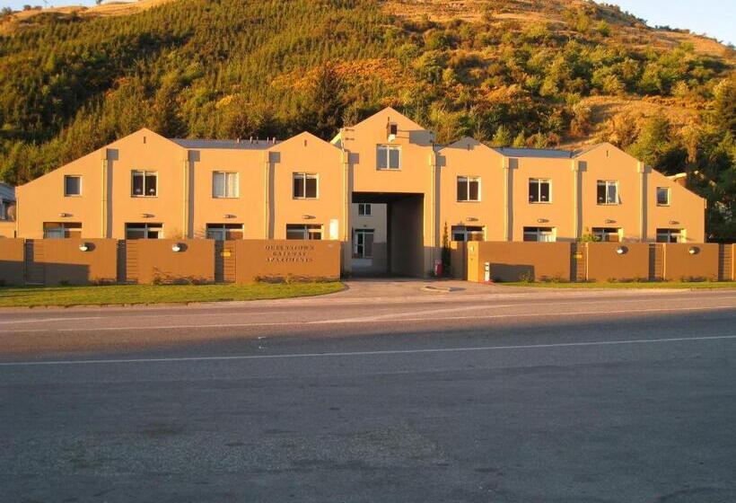 Отель Queenstown Gateway Apartments