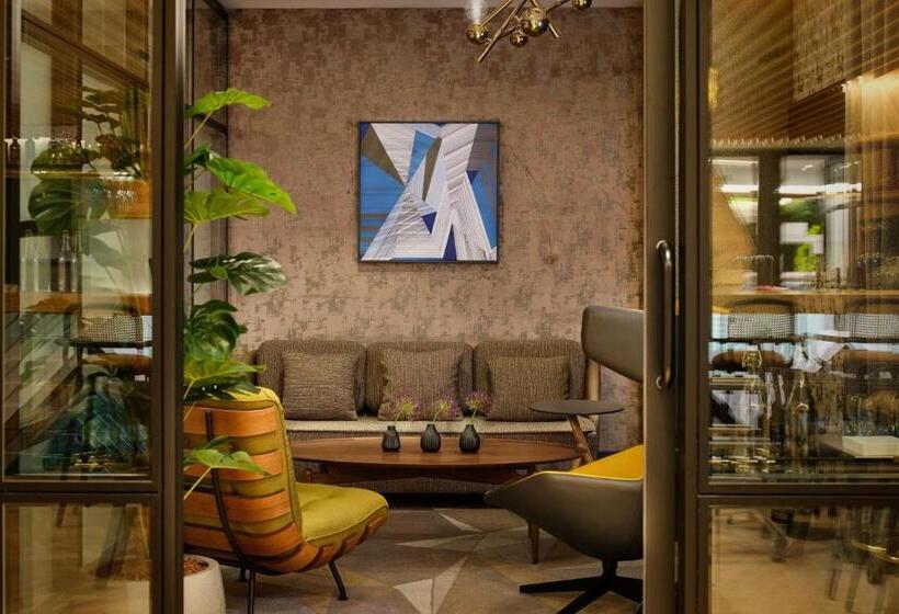 Sheraton Amsterdam Airport Hotel And Conference Center