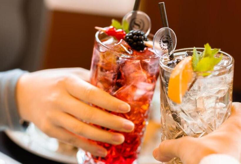 Sheraton Amsterdam Airport Hotel And Conference Center