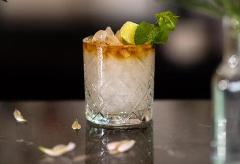 Sheraton Amsterdam Airport Hotel And Conference Center