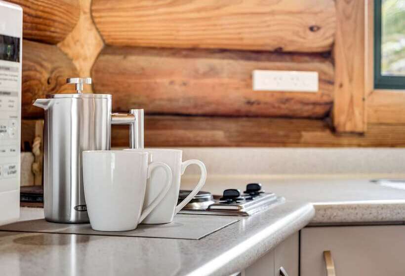 هتل Shining Star Beachfront Accommodation