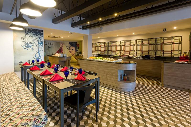 בית מלון כפרי Sonesta Maho Beach Resort And Casino And Spa