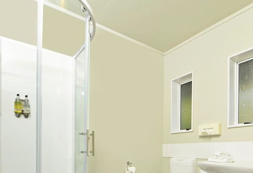 مُتل Aldan Lodge