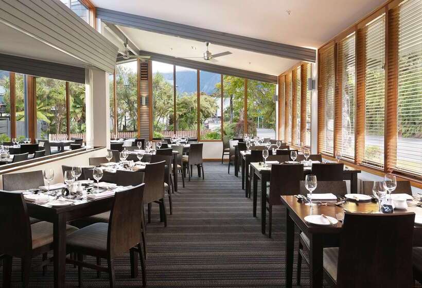 Scenic Hotel Franz Josef Glacier