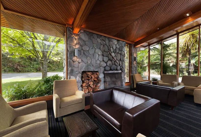 Scenic Hotel Franz Josef Glacier