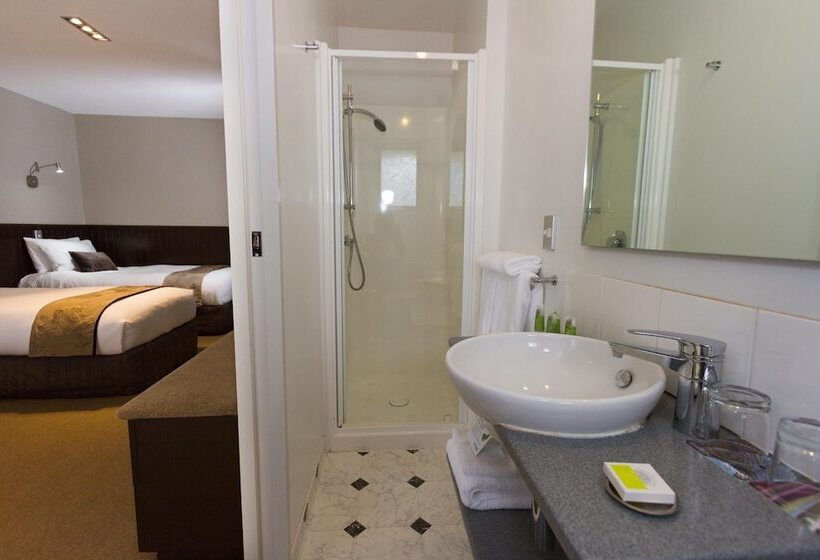 Scenic Hotel Franz Josef Glacier