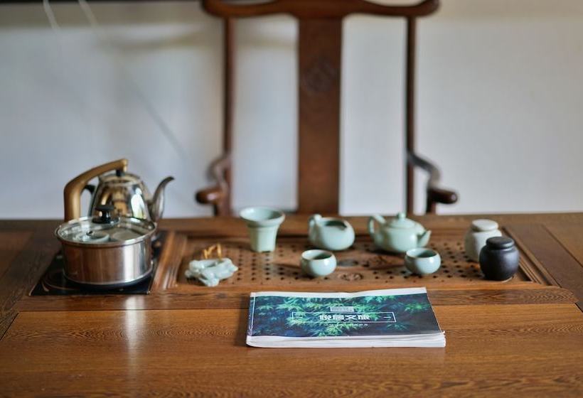 Bed and Breakfast Stay In Joy Tongyintang Tongli