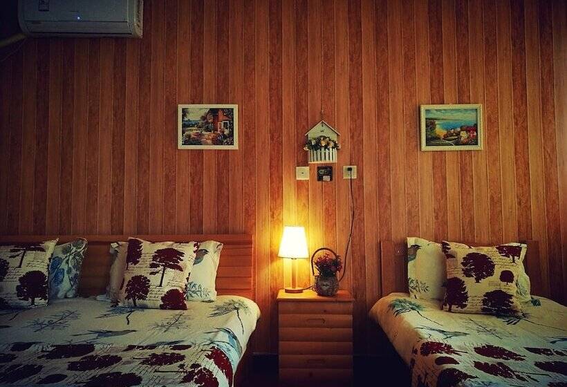 Beijing Badaling Great Wall Cao’s Courtyard Hostel