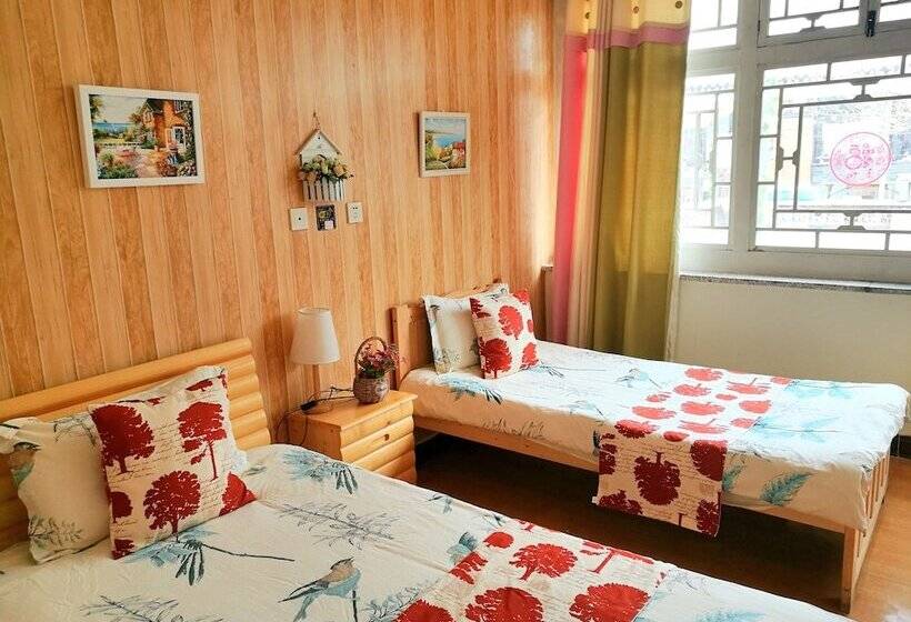 Beijing Badaling Great Wall Cao’s Courtyard Hostel