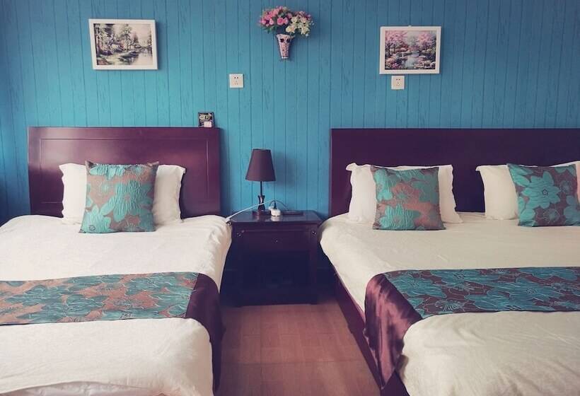 Beijing Badaling Great Wall Cao’s Courtyard Hostel