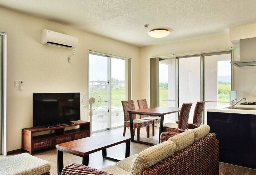 Cottage Seawind Nakijin