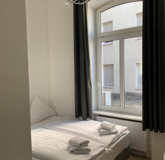 Dingdong Koblenz   City Apartments