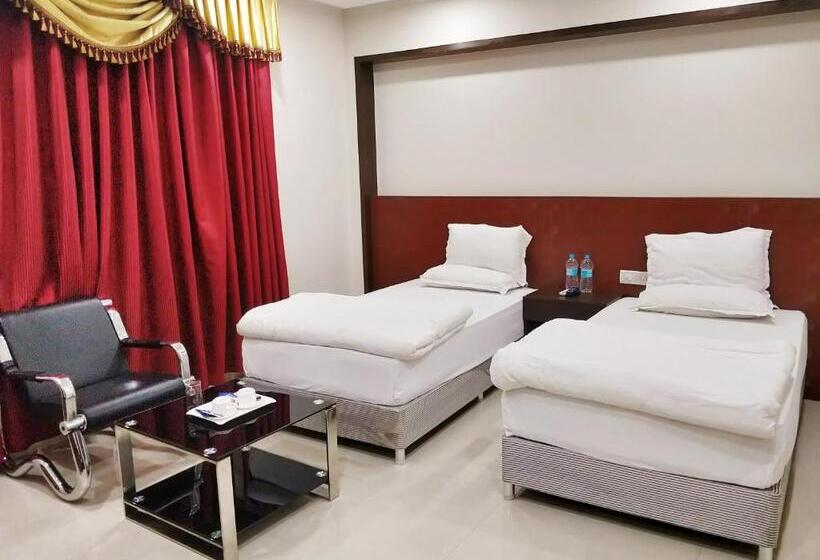 Bodhgaya Seven Inn Hotel N Restaurant