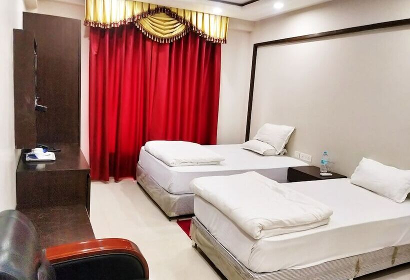 Bodhgaya Seven Inn Hotel N Restaurant