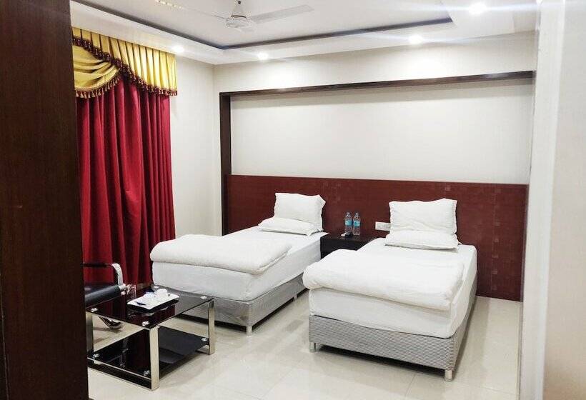 Bodhgaya Seven Inn Hotel N Restaurant