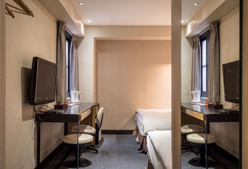 هتل Country Garden