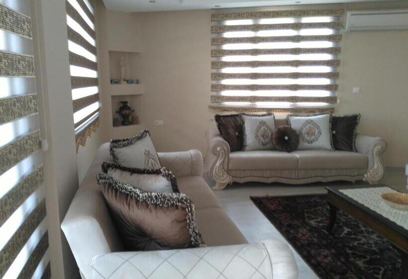 酒店 Ephesus Palaces