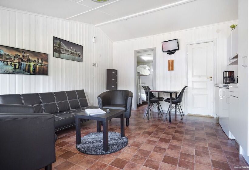 Отель First Camp Nickstabadetnynashamn